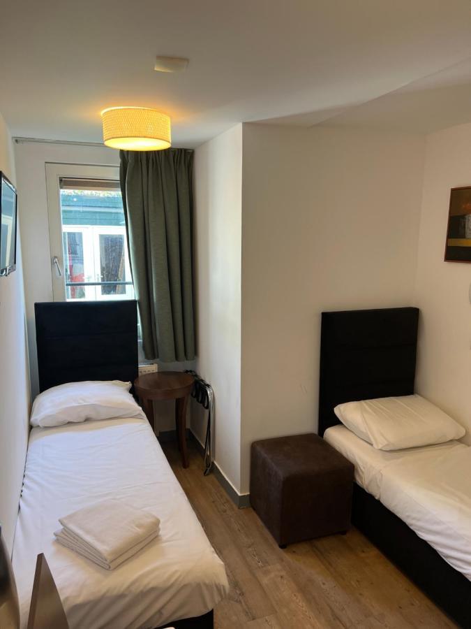 Max Hotel Amsterdam Exteriör bild